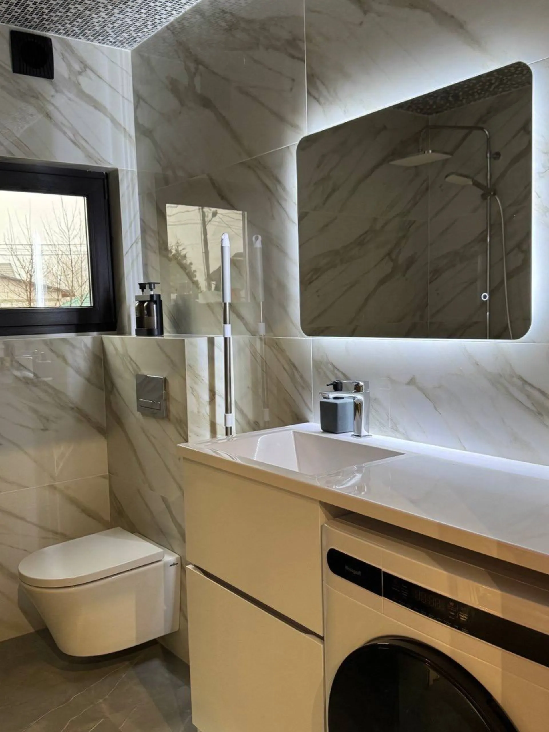 Санузел RELAXHOMESPA с раковиной и стиральной машиной